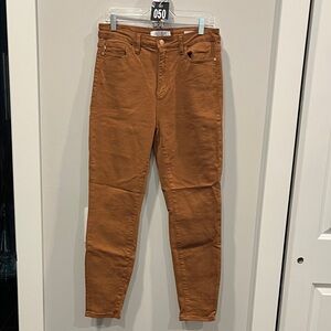 Judy Blue Women's Straight Leg Jeans in Brown